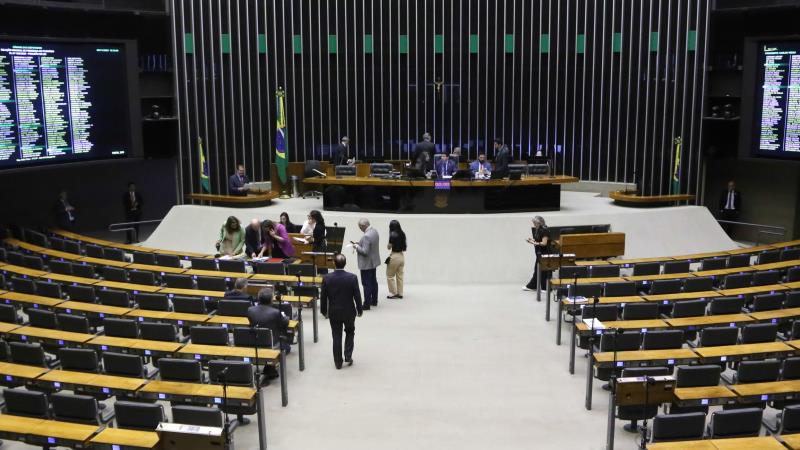 Será votado projeto para criar o Programa Nacional de Infraestruturas Sustentáveis e Resilientes.