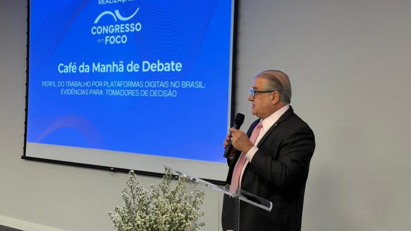 Evento foi realizado em café da manhã.