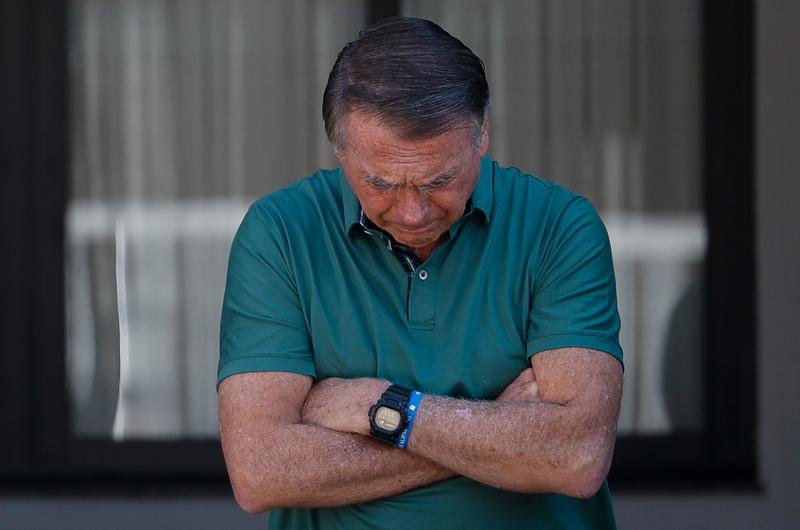 Ministros da Primeira Turma têm até a próxima sexta-feira para concluir julgamneto de recurso de Bolsonaro e outros seis réus condenados por tentativa de golpe.