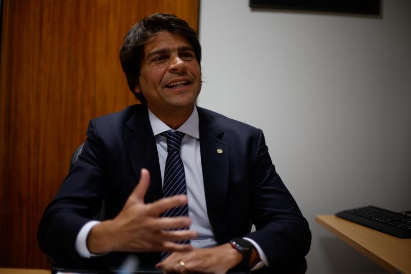 Pedro Paulo critica resistência da 