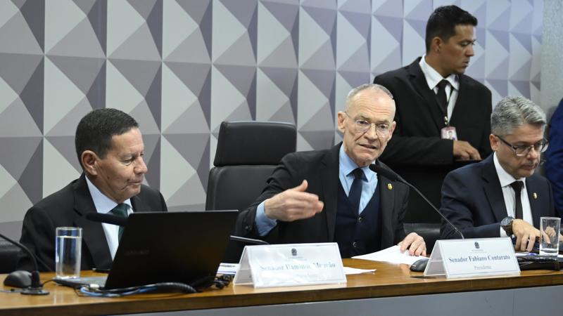 A CPI do Crime Organizado escolheu Fabiano Contarato como presidente, Hamilton Mourão como vice e Alessandro Vieira como relator.