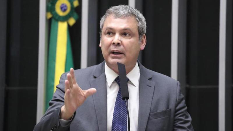 Lindbergh chamou o relatório de 