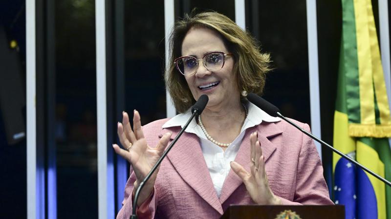 Damares foi ministra dos Direitos Humanos durante o governo Bolsonaro. 