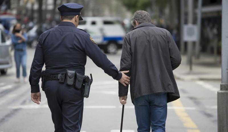 Proposta de Amália Barros busca assegurar abordagens mais humanas e inclusivas em todo o país.