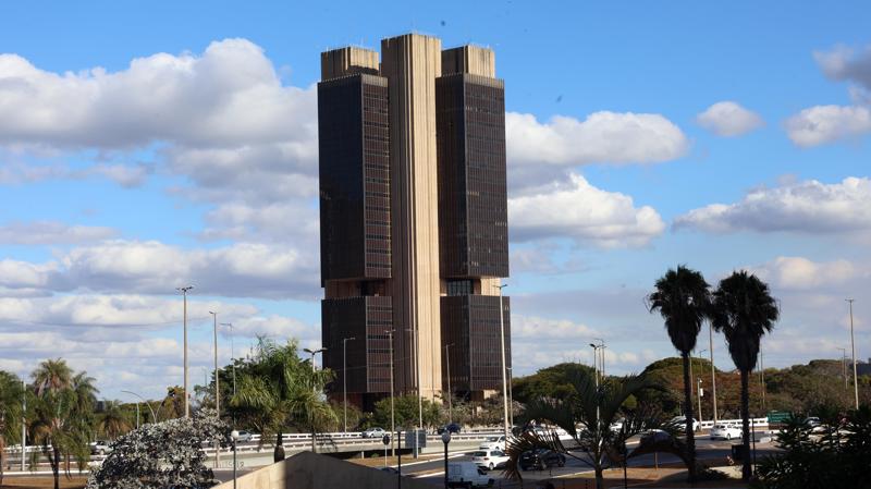 Resolução 520 separa empresas sérias de aventureiras, mas impõe barreiras que podem concentrar o mercado nas mãos dos grandes.