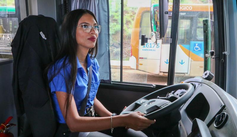 Proposta define remuneração de 30% para horas de espera em cargas, descargas ou fiscalizações.