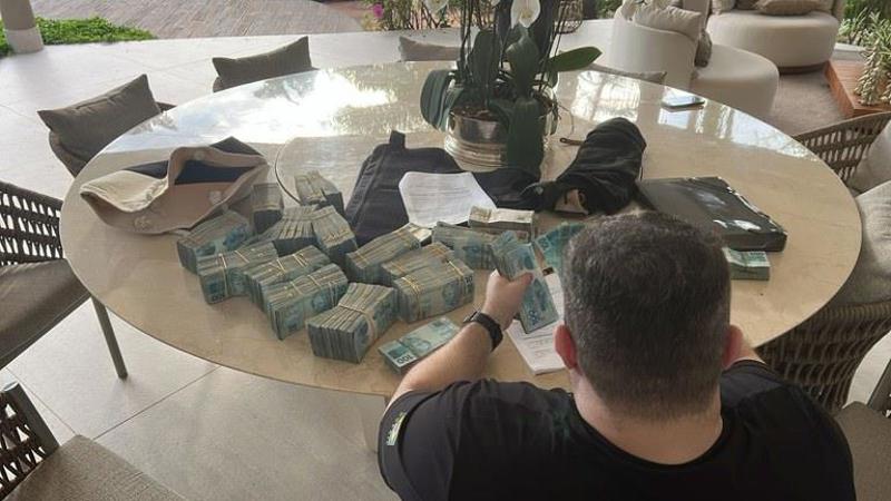 Compliance Zero mobiliza equipes em operação que investiga instituições financeiras.