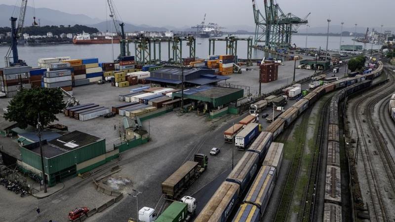 Entidades lançam carta aberta por leilão imediato do Tecon Santos 10.