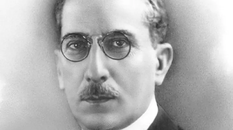 Arthur Bernardes foi preso por participar da revolução contra Getúlio.