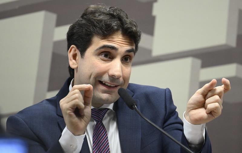 Galípolo criticou interpretações equivocadas sobre o papel daAndressa Anholete/Agência Senado autarquia em investigações de natureza criminal