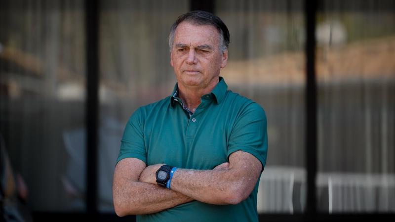 Se não reverter decisão, Bolsonaro nunca mais poderá disputar uma eleição.