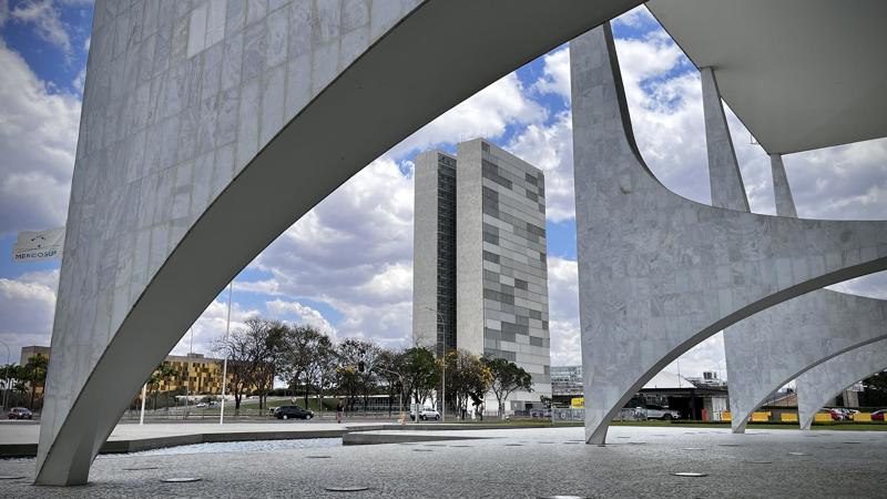 Relator no Senado expressou concordância com o mérito da proposta, mas planeja mudar texto da Câmara.