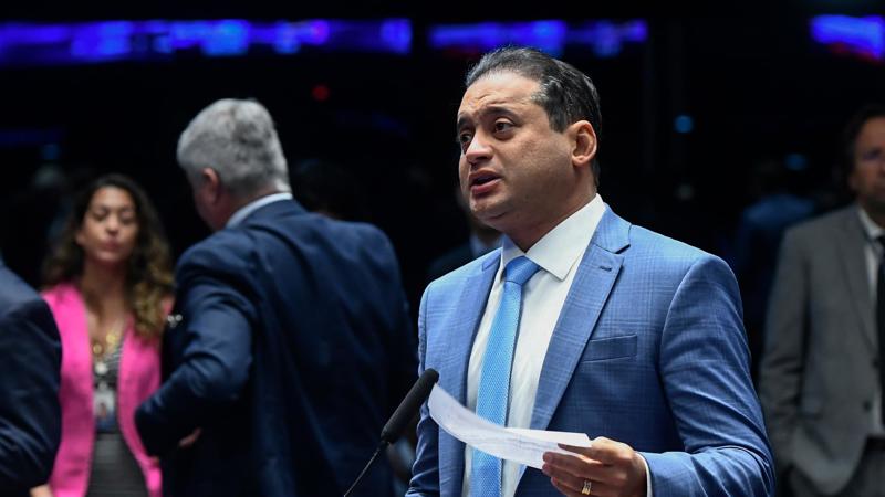 Acordo na CCJ prevê apresentação do relatório no dia 3.