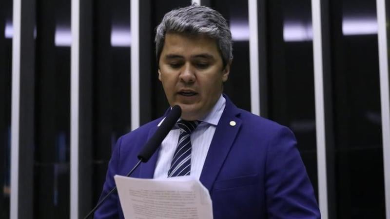 Representação tramita na CCJ desde junho deste ano.