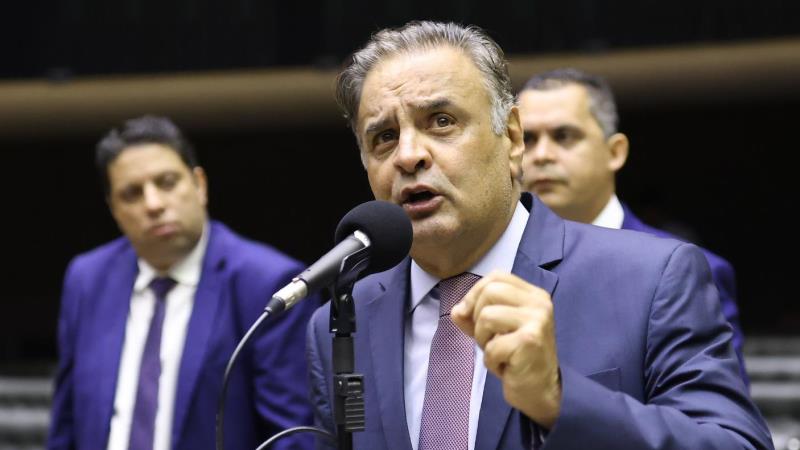 Aécio Neves anunciou prioridades do partido para superar crise pós-eleições de 2022.