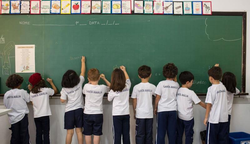 Projeto que altera a LDB segue agora para a CCJ em caráter conclusivo.