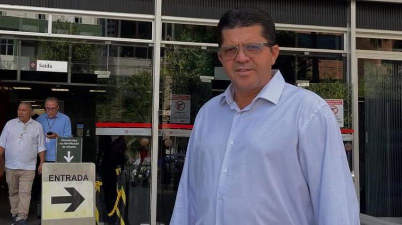 José de Oliveira Flor, prefeito de Periquito (MG).