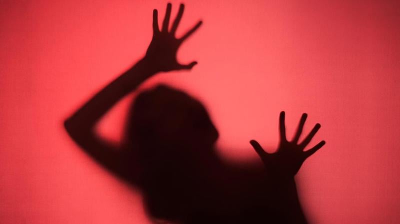 Texto quer alterar regras para exposição de condenados por crimes sexuais.