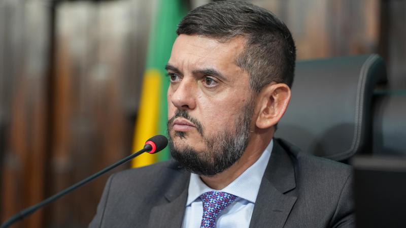 Moraes substituiu prisão de Rodrigo Bacellar por medidas cautelares após decisão da Alerj.