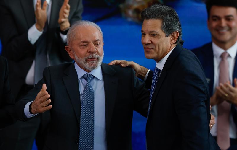 Sucessor de Lula será o próprio PT, diz Edinho Silva. Presidente do partido destaca Haddad como segundo nome mais forte da legenda no país.