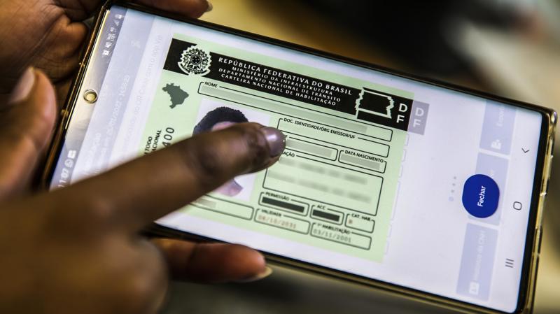 Benefício não se aplica a motoristas com idade igual ou superior a 70 anos.