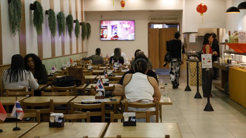 Setor de serviços cresceu 0,3% em outubro.