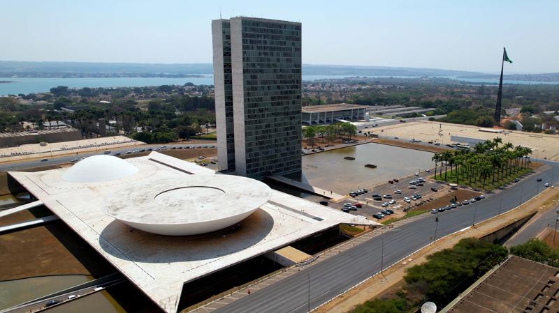 Texto aprovado na Câmara flexibiliza progressão de pena e cria regras de exceção que afetam a lógica geral do direito penal.