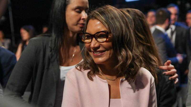 Janja considera que convites a autoridades no lançamento do SBT News não destoam da conduta de Silvio Santos.