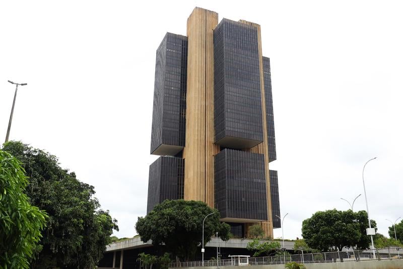 Taxa Selic está fixada em 15%. 