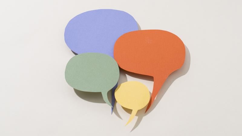 Restrições ao fluxo de informações reacendem práticas antigas de censura em escala global.