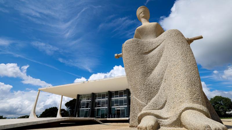 Ação questiona emenda no Senado e possível violação ao bicameralismo.