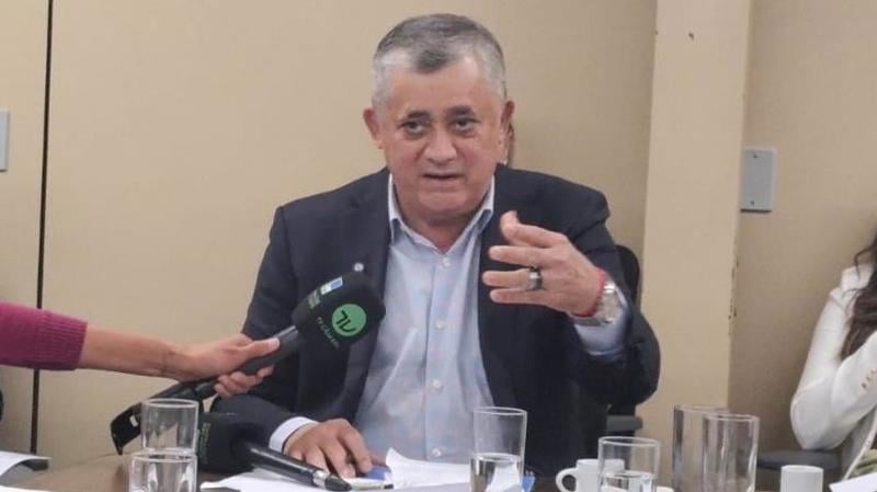 José Guimarães em entrevista coletiva nesta quinta-feira.