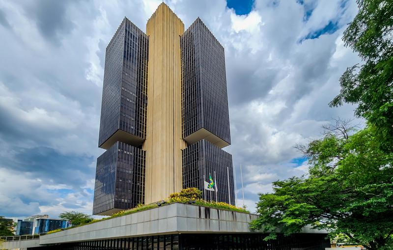 Nota foi publicada após rumores sobre tratativas envolvendo o Banco Master.
