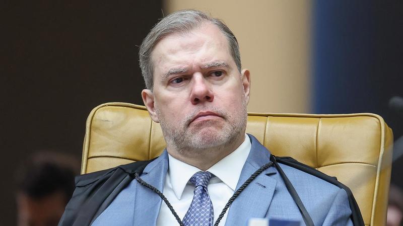 Acareação entre representantes do BC, Master e BRB está marcada para terça-feira (30).