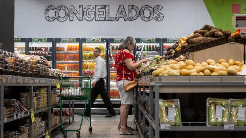 Dólar deve terminar 2026 em R$ 5,50. 