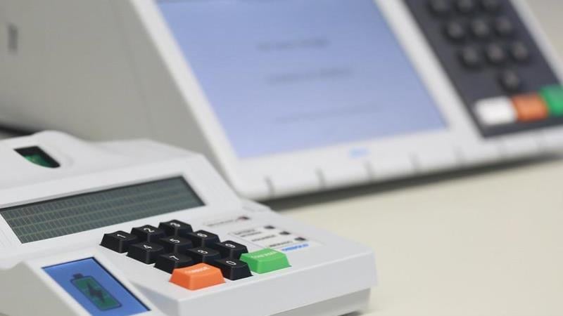 Hoje, existem 30 partidos políticos aptos à candidatura.