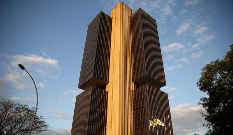 Nota vem após polêmica do caso Banco Master.