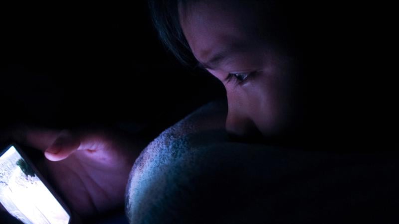 Algoritmos ajudam a identificar abusadores com mais rapidez, mas só funcionam com auditoria, regras claras e decisão humana.