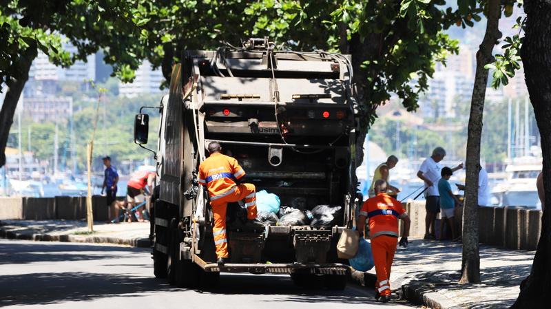 Uma das atividades econômicas que mais impacta a economia do setor de serviços é a da limpeza.