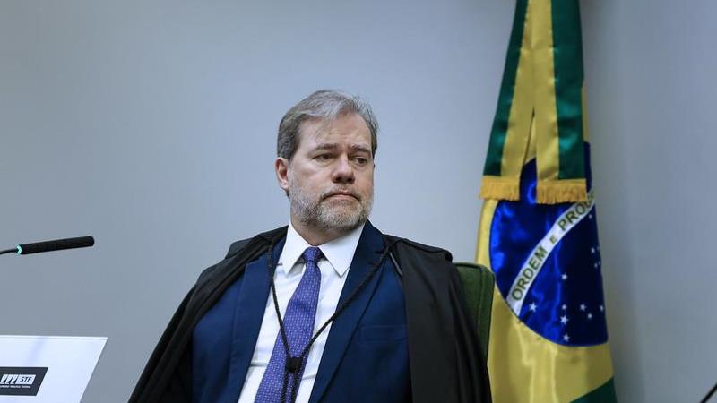 Decisão do ministro vem após pedido da PF.