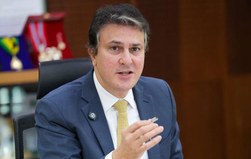 Anúncio foi feito em meio ao crescimento de Ciro Gomes como candidato ao governo cearense.