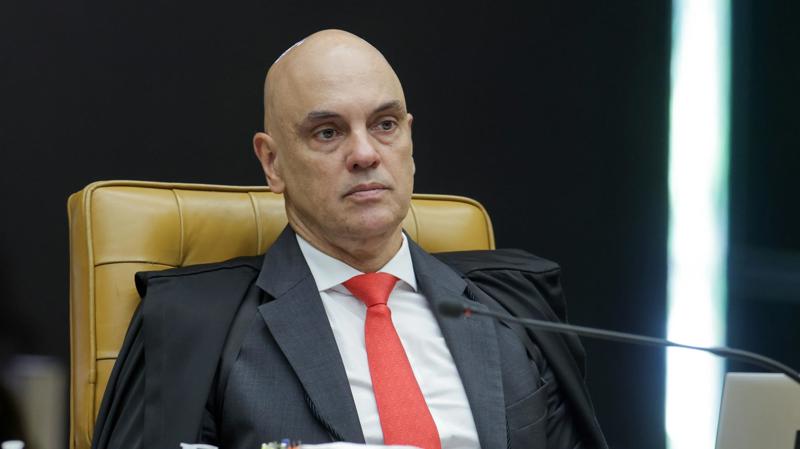 Decisão faz alusão aos acampamentos nas portas de quartéis antes dos ataques de 8 de janeiro.