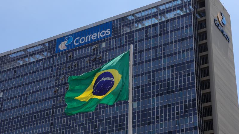 Em um país de desigualdades regionais profundas, o futuro dos Correios ultrapassa a lógica comercial e envolve soberania e desenvolvimento.