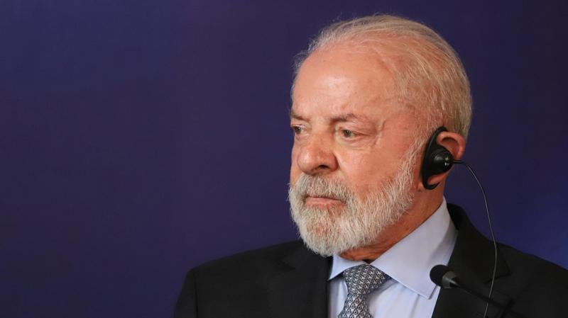 Lula deve viajar menos para o exterior este ano por causa das eleições presidenciais.