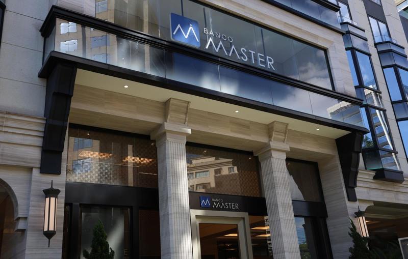 Oitivas apuram suspeitas na tentativa de compra do Banco Master pelo BRB.