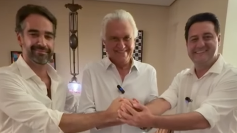 O movimento do PSD amplia o portfólio presidencial do centrão e cria tensão estratégica com o campo de Flávio Bolsonaro.