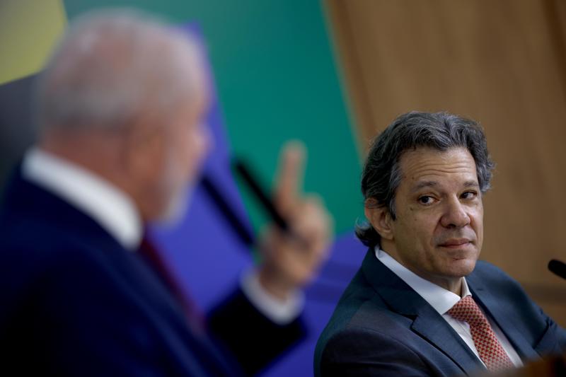 Haddad diz que conversará com Lula sobre a data em que deixará a Fazenda.