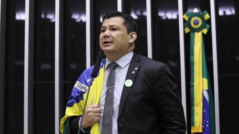 Gilvan da Federal se pronunciou com ofensas ao general durante sessão plenária em novembro.