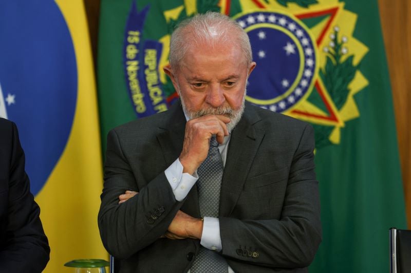 A avaliação do trabalho do presidente Lula registrou queda em estados das cinco regiões do país