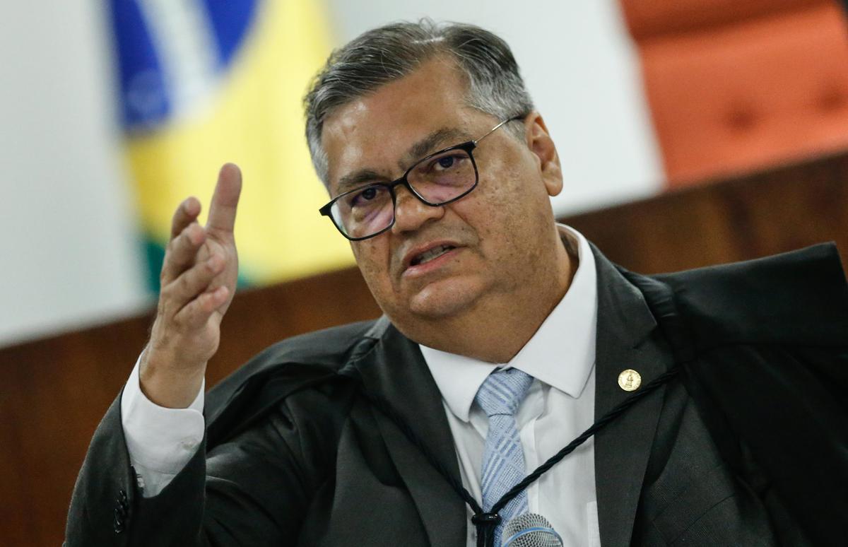 Dino Rigopoulos Dino reconhece ajuste de tribunais de contas a regras de transparência
